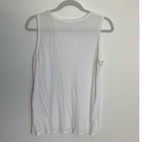 Lululemon White tank - Picture 1 of 5